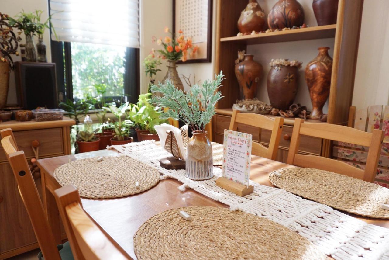 Pottery Flower B&B Jiji Exterior foto